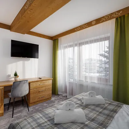 Lesne Πανσιόν 3*